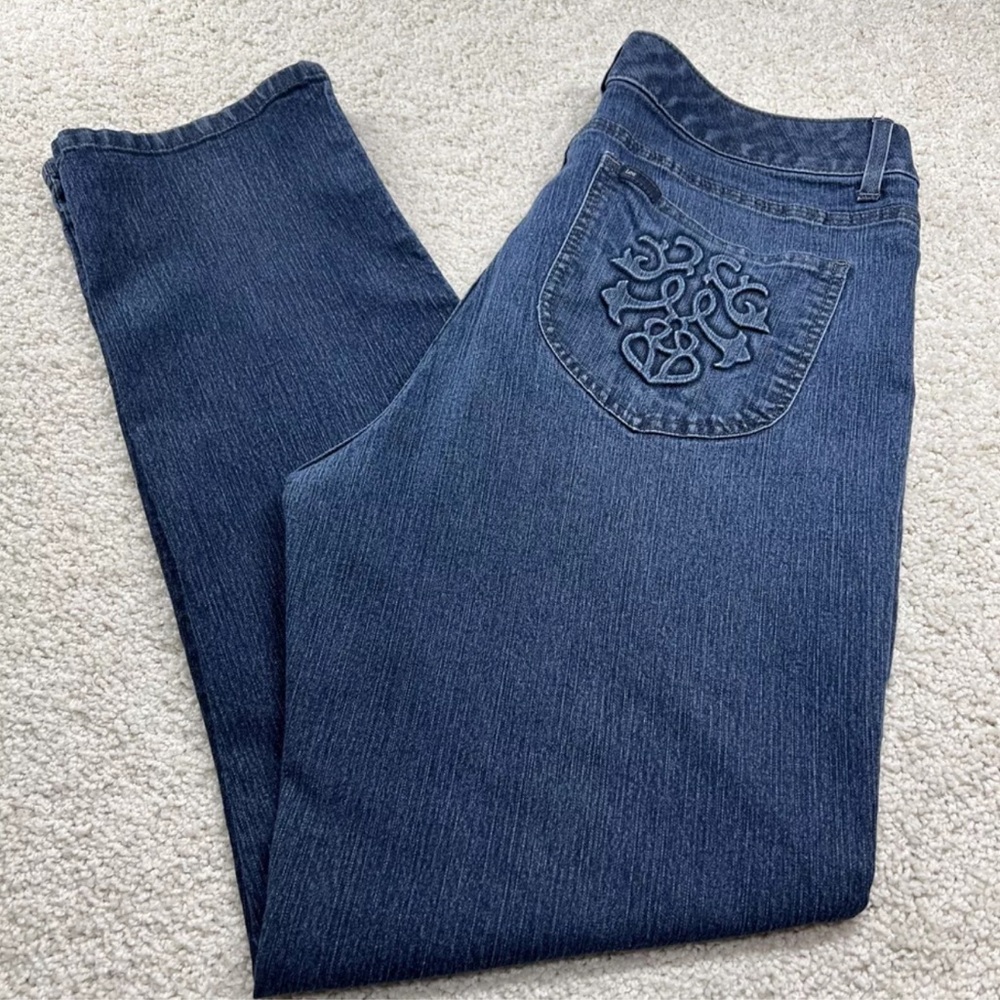 Lee Women Straight Leg Designer pocket Size 14 Medium Blue Denim pants Jeans